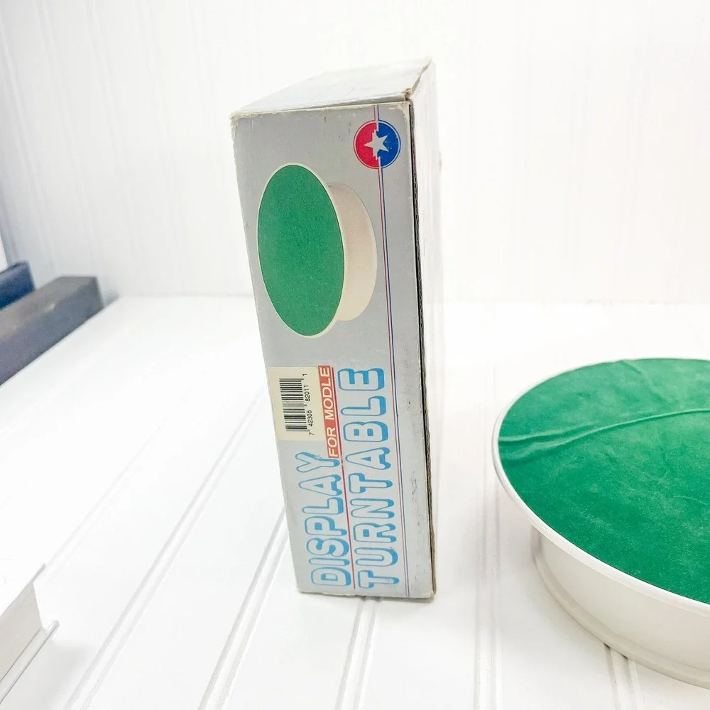 Batter Operated Display‎ Turntable for Model, 200MM DIAMETER Works! Pat No 75777